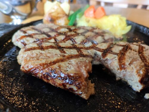 ハンバーグのなか