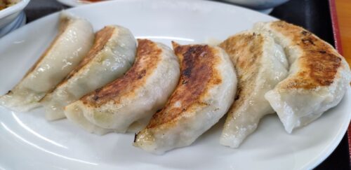 品香園のぎょうざ