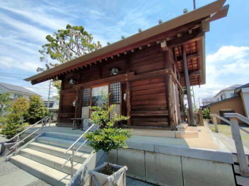 日々神社社殿