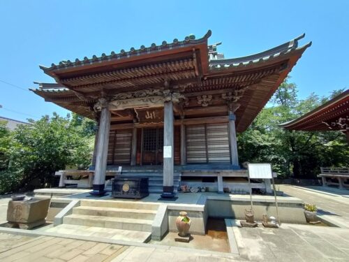 龍峰寺の観音堂